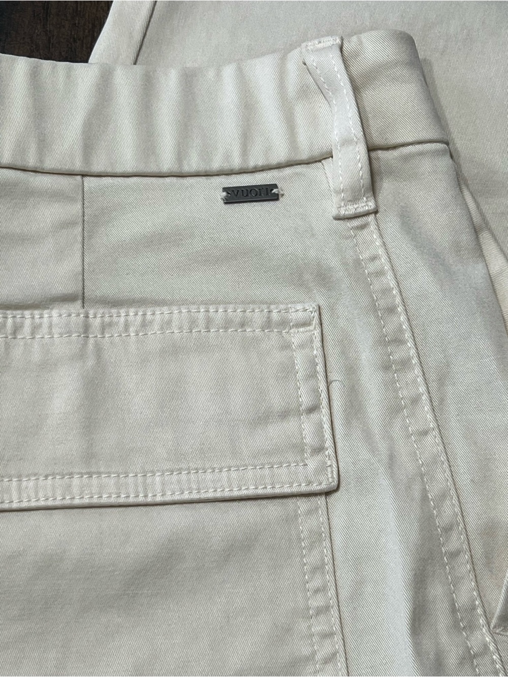 Vuori NWOT Anza Twill Structured Barrel Leg Pant VW4310 Natural Women’s Size Med - Picture 7 of 15